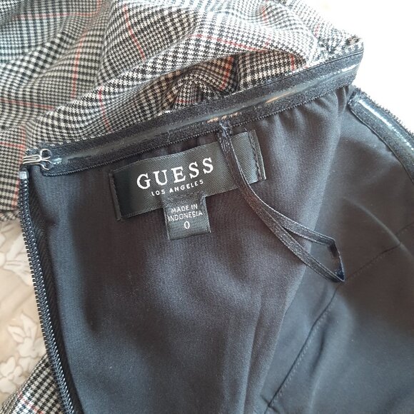 GUESS "Alexa" Grey Plaid Belted Bustier Puff Sleeve Jumpsuit - Size 0 - Picture 8 of 12